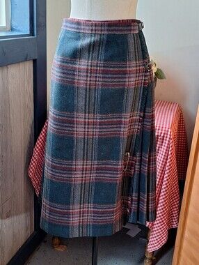 Vintage James Pringle Scottish Tartan Wool Wrap-Around Kilt Style Skirt, USA 8